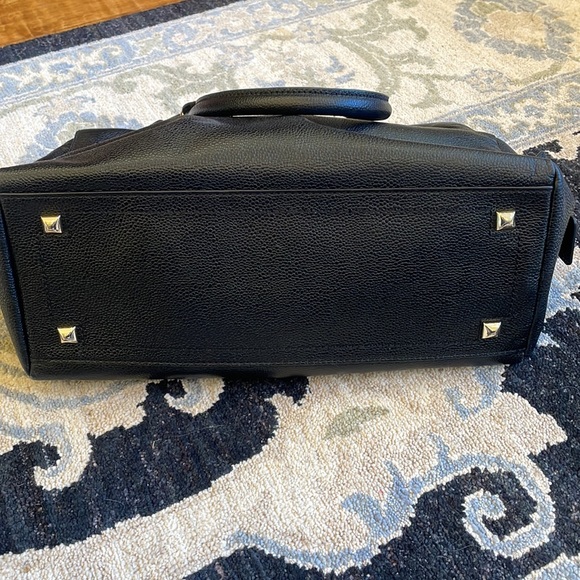 Henri Bendel West 57th Black leather Barrel Satchel - Picture 6 of 11